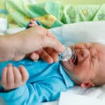 Baby schreit und will keinen Schnuller