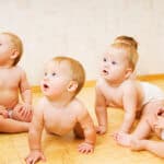 Babykurse Pekip - Gruppe von Babys