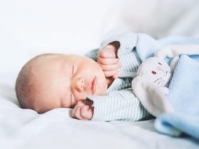 Tipps für einen kindgerechten Babyschlaf